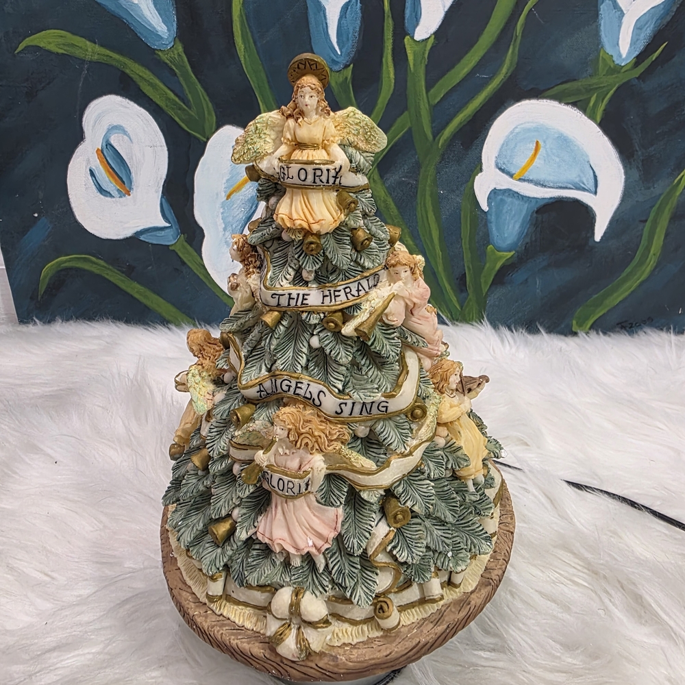 Vintage 8 1/4 Musical Angel Christmas Tree